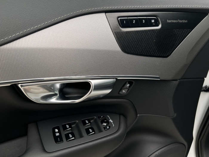 Volvo XC90 B5 AWD PLUS BRIGHT 7MÍST AUT