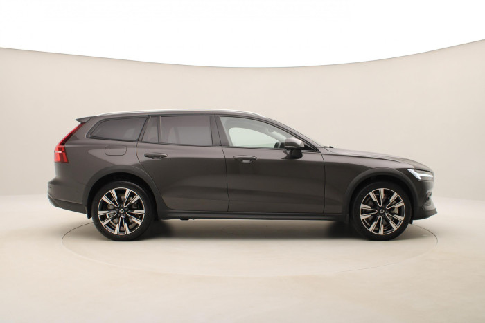 Volvo V60 CC B5 AWD PLUS BRIGHT AUT