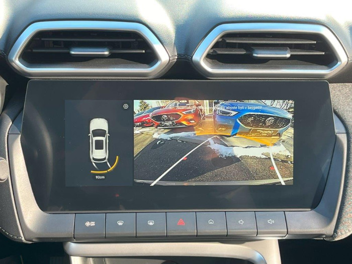 MG ZS HYBRID+ ESSENTIAL
