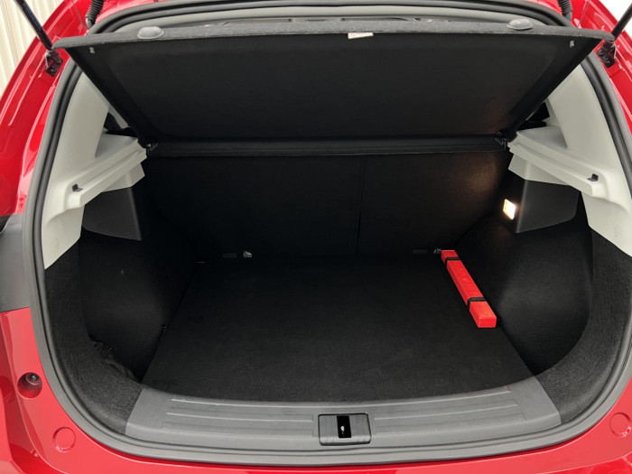 MG ZS 1.5 ESSENTIAL PLUS CZ 1.maj.