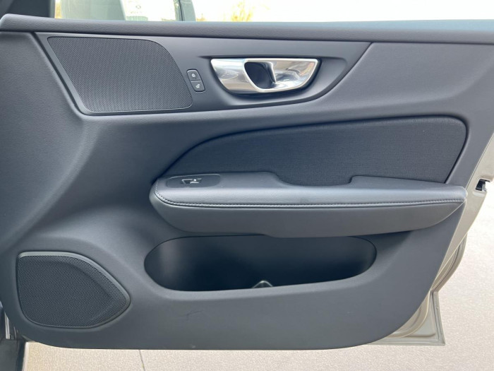 Volvo V60 B4 MOMENTUM Aut 1.maj. 2.0 Momentum