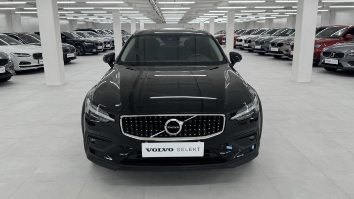 Volvo V60 CROSS COUNTRY B4 AWD ADVANCED