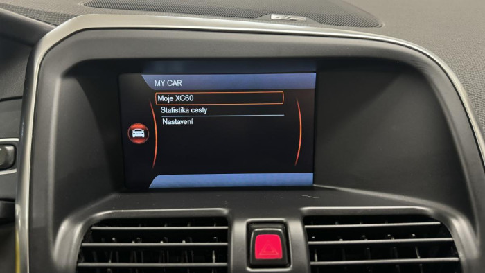 Volvo XC60 D5 AWD SUMMUM REZERVACE 2.4 d Summum