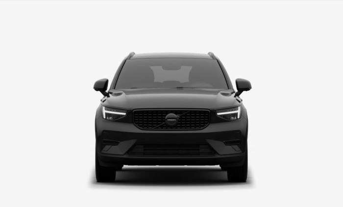 Volvo XC40 B4 AUT PLUS BLACK EDITION