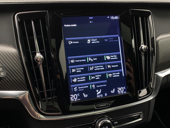 Volvo V90 D5 AWD R-DESIGN REZERVACE 2.0 d