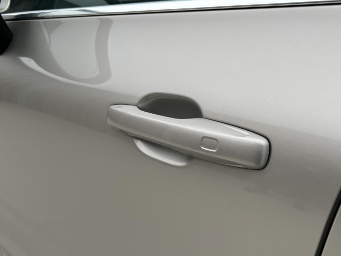 Volvo XC60 T5 AWD INSCRIPTION AUT CZ