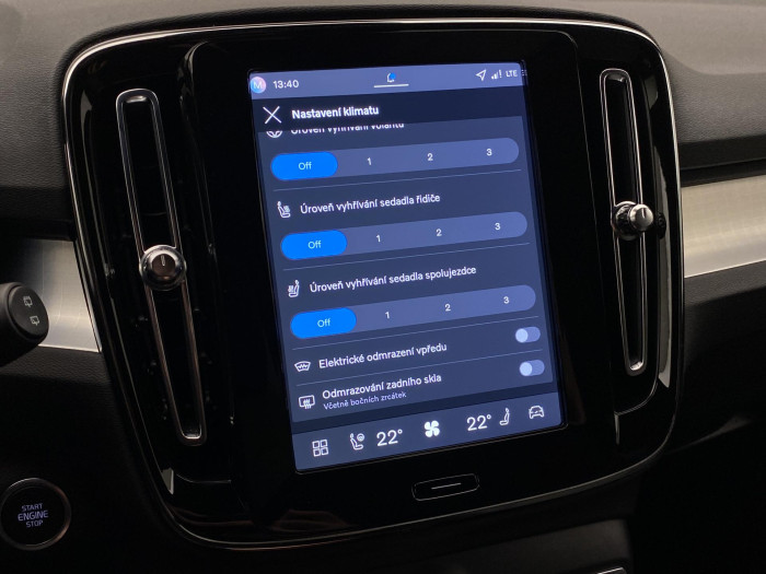 Volvo XC40 B3 AUT DARK PLUS