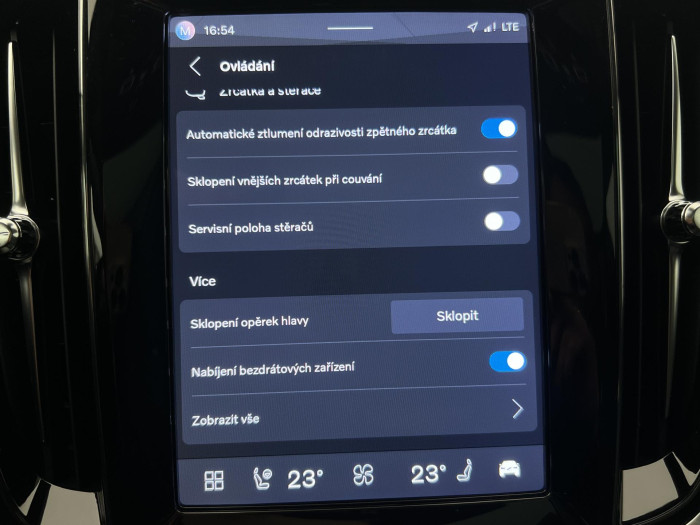 Volvo V60 B4 PLUS DARK AUT 1.maj.