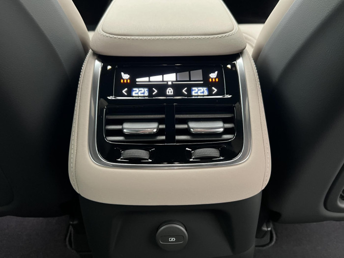 Volvo XC90 T8 AWD AUT RECHARGE DARK PLUS