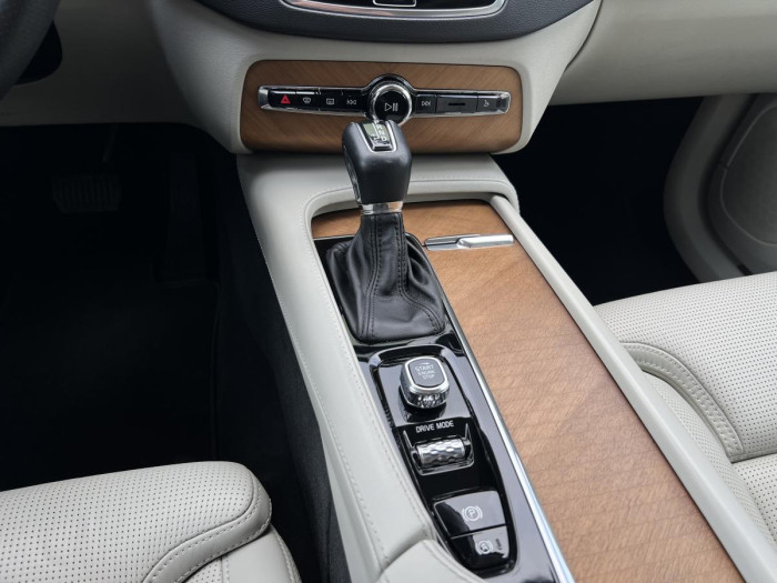 Volvo XC90 D5 AWD INSCRIPTION POLESTAR 2.0 d