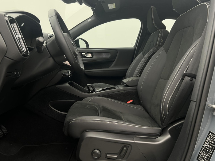 Volvo C40 RECHARGE TWIN MOTOR 1.maj.