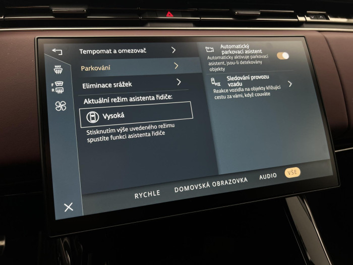 Land Rover Range Rover Sport D300 DYNAMIC SE AWD AUT CZ 3.0 d Dynamic SE