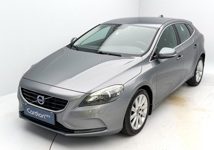 Volvo V40 D2 MOMENTUM NEZ.TOPENÍ 1.6 d Momentum