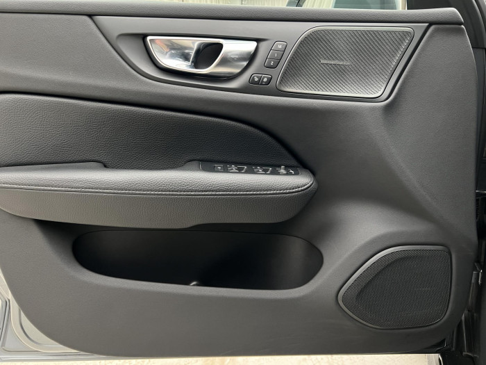 Volvo V60 CC B4 PRO AUT 1.maj. 2.0 CC CC