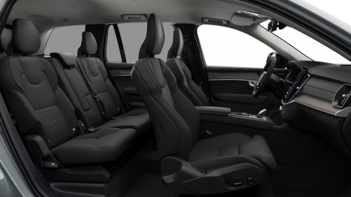 Volvo XC90 B5 AWD AUT DARK PLUS 7míst