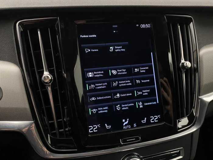 Volvo V90 B4 MOMENTUM AUT REZERVECE 2.0 Momentum