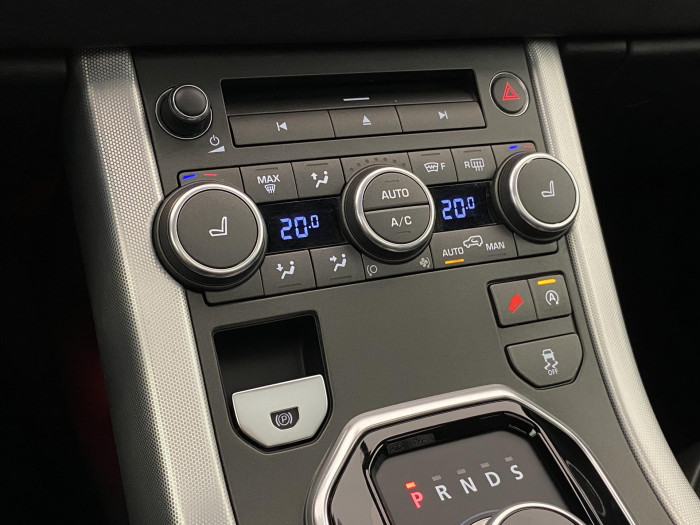 Land Rover Range Rover Evoque 2.0 TD4 DYNAMIC REZERVACE 2.0 TD Dynamic