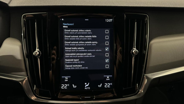 Volvo V90 T6 AWD INSCRIPTION REZERVACE