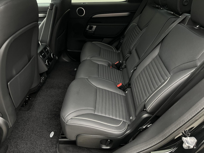 Land Rover Discovery D250 R-DYNAMIC SE AWD AUT 3.0 d Dynamic SE