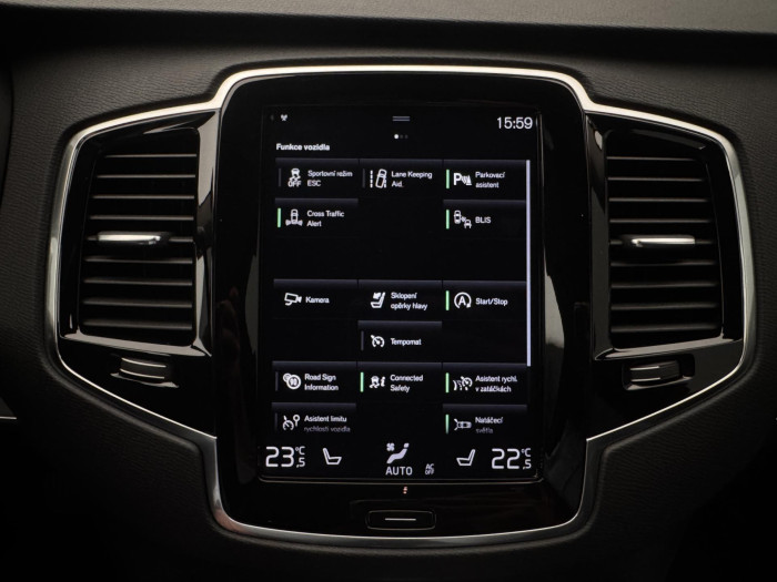 Volvo XC90 B5 AWD MOMENTUM PRO CZ 1.maj 2.0 Momentum