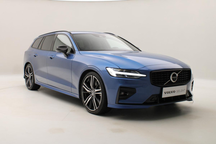 Volvo V60 B6 AWD R-DESIGN AUT REZERVACE
