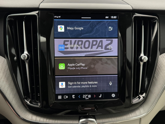 Volvo XC60 B5 AWD PLUS DARK AUT CZ 1.maj.