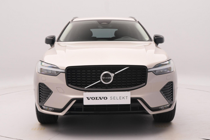 Volvo XC60 B4 AWD PLUS DARK AUT 1. maj