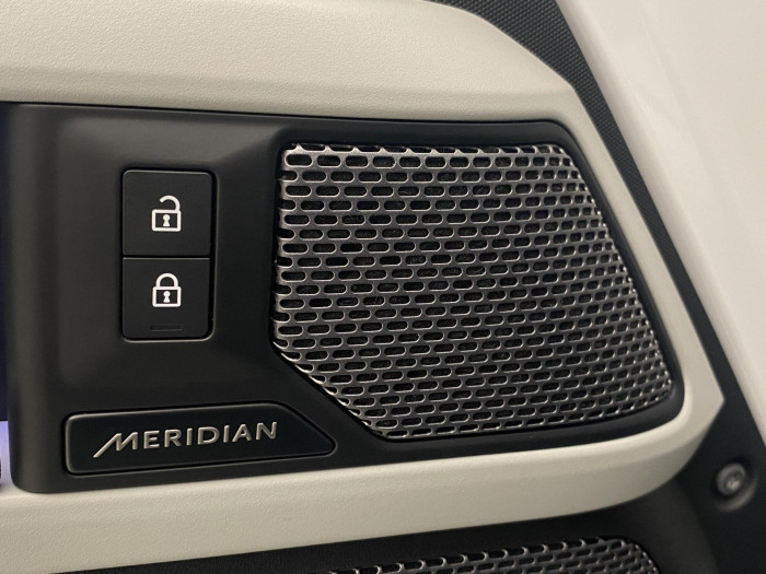 Land Rover Defender 110 D250 SE AWD AUT CZ 3.0 d SE