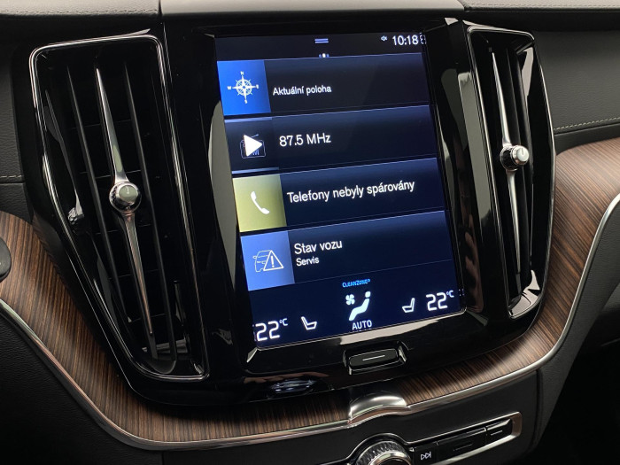 Volvo XC60 B5 AWD INSCRIPTION AUT CZ