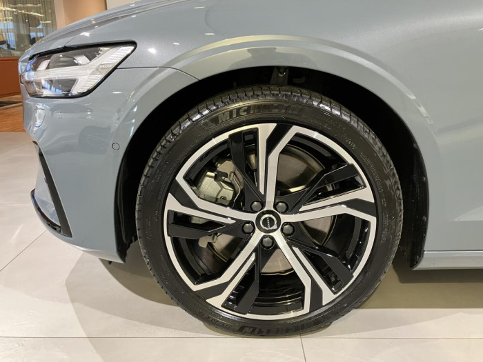 Volvo S60 B5 AWD AUT ULTIMATE