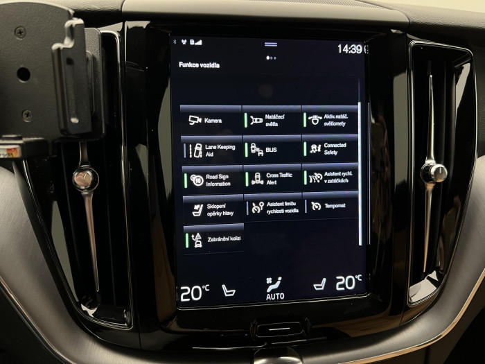 Volvo XC60 T5 AWD MOMENTUM PRO AUT 2.0 Momentum