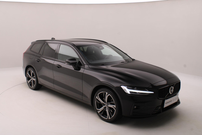 Volvo V60 B4 DARK PLUS AUT CZ