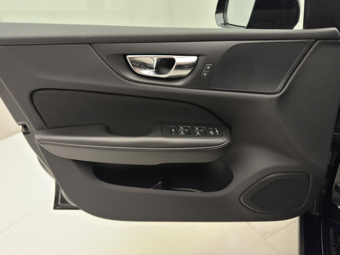 Volvo V60 D4 MOMENTUM AUT 2.0 d Momentum