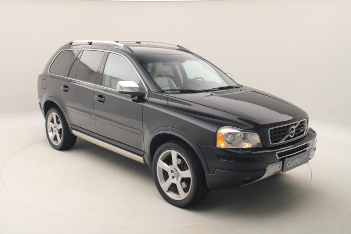 Volvo XC90 D5 AWD R-DESIGN REZERVACE 2.4 d