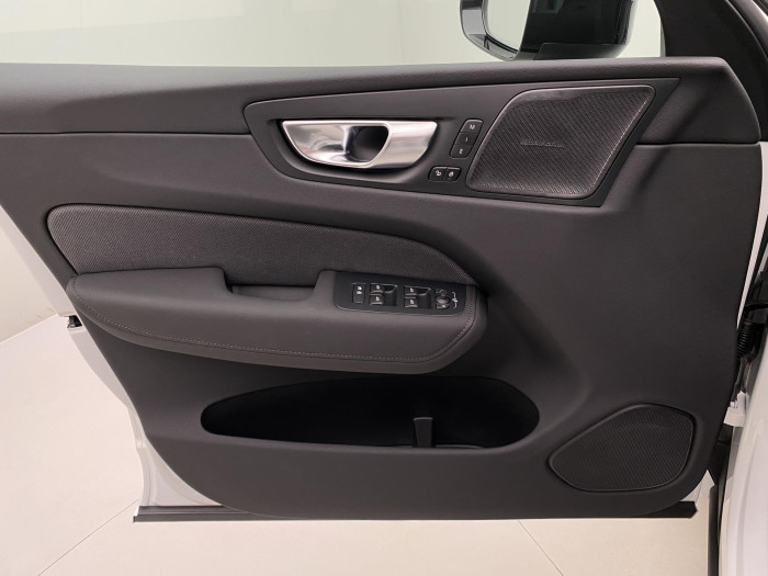 Volvo XC60 T6 AWD PLUS BLACK EDITION CZ