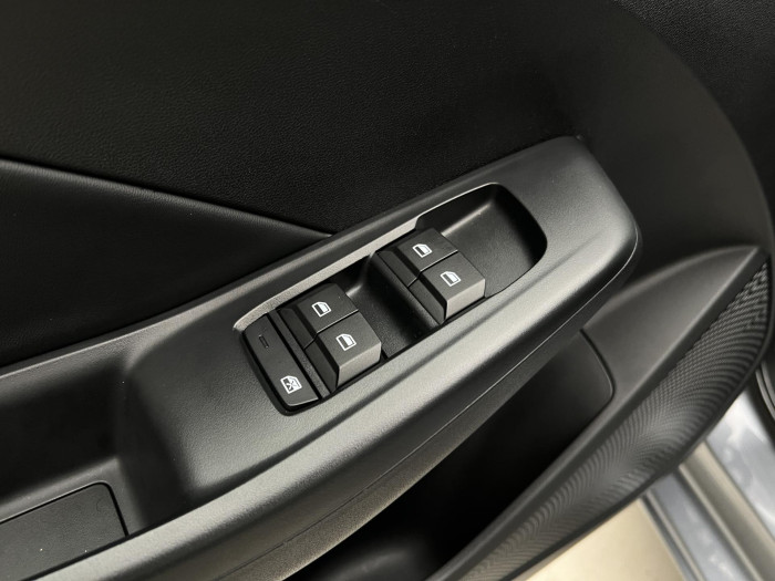 MG MG3 EXCLUSIVE HYBRID+ AUT CZ 1.maj 1.5 Exclusive