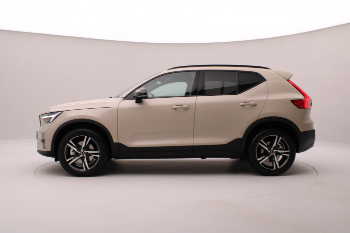 Volvo XC40 B3 AUT DARK PLUS