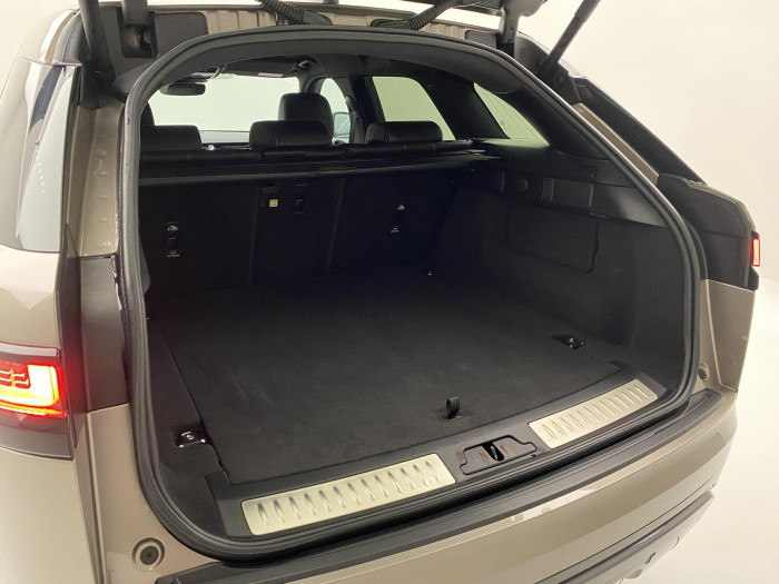 Land Rover Range Rover Velar D200 R-DYNAMIC SE AWD AUT 2.0 d Dynamic SE