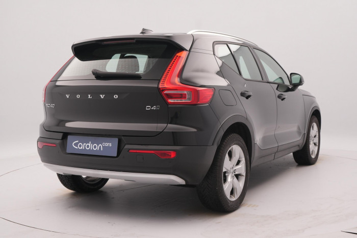 Volvo XC40 D4 AWD MOMENTUM AUT 2.0 d Momentum