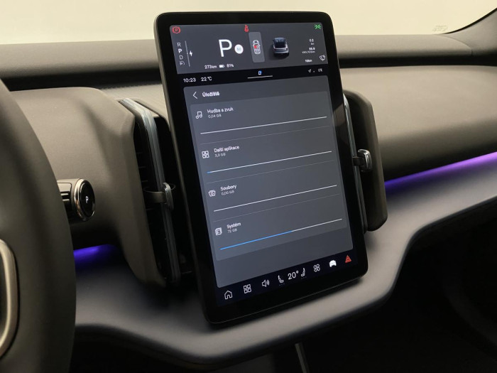 Volvo EX30 PURE ELECTRIC AWD TWIN PLUS