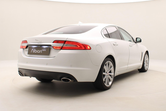 Jaguar XF 3.0 V6D AUT CZ 3.0 d
