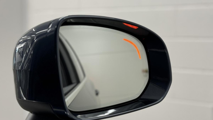 Volvo XC60 B4 AWD INSCRIPTION REZERVACE