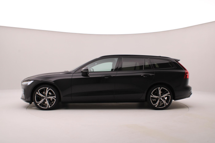 Volvo V60 B4 DARK PLUS AUT CZ