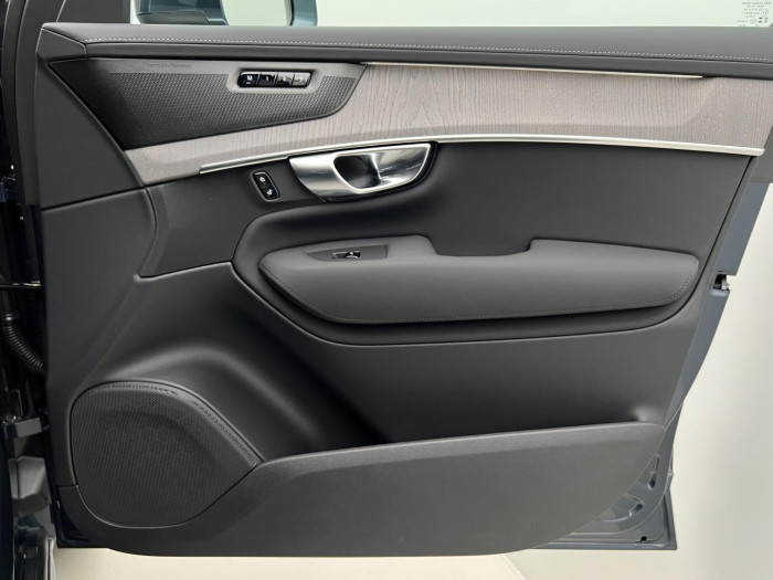 Volvo XC90 B5 AWD AUT BRIGHT PLUS 7-míst
