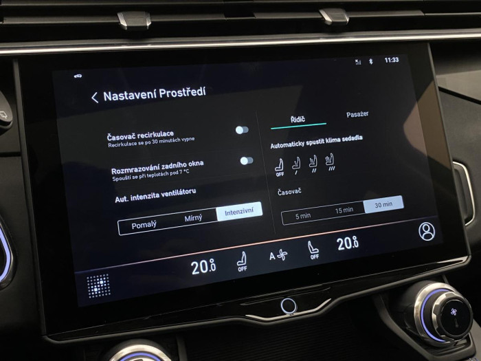 Lynk & Co 01 PHEV DCT AUT 1.maj.