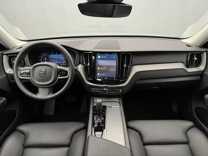 Volvo XC60 B5 AWD PLUS DARK CZ 1.maj