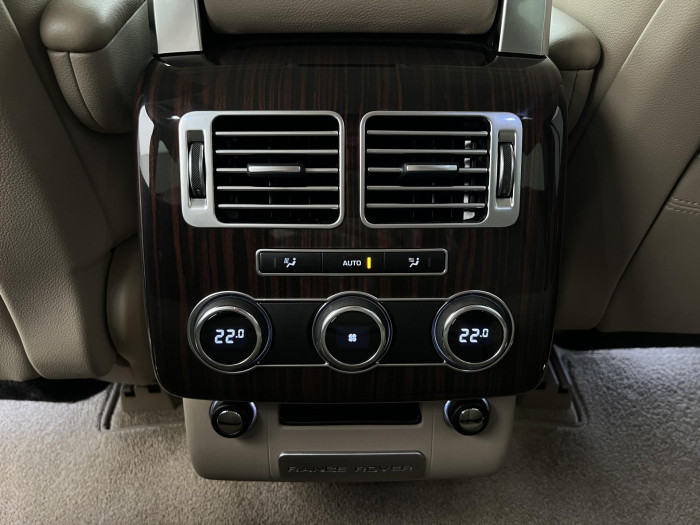 Land Rover Range Rover 3.0 TDV6 HSE AWD Aut CZ