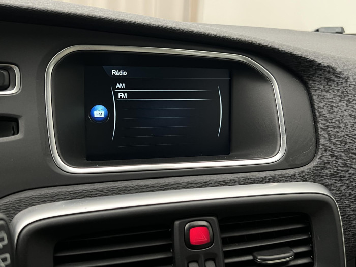 Volvo V40 D2 INSCRIPTION 2.0 d