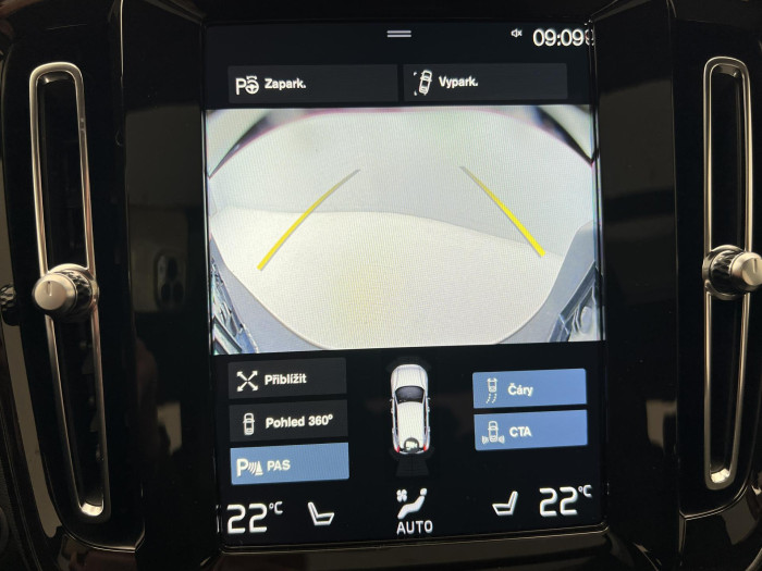 Volvo XC40 T2 MOMENTUM PRO 1.maj. 1.5 Momentum