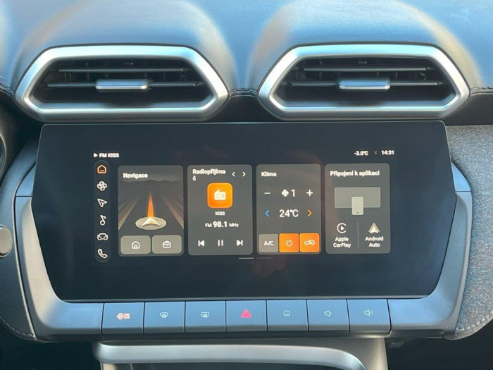 MG ZS HYBRID+ ESSENTIAL
